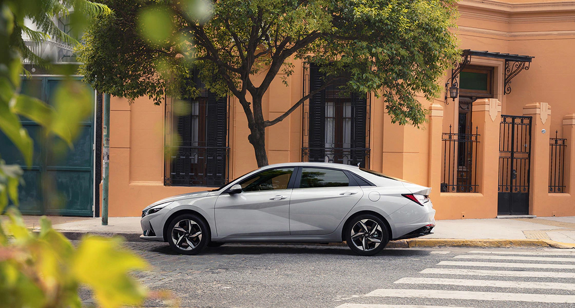 Дизайн Hyundai ELANTRA | Сучасний Седан | Аеліта-КР - фото 35